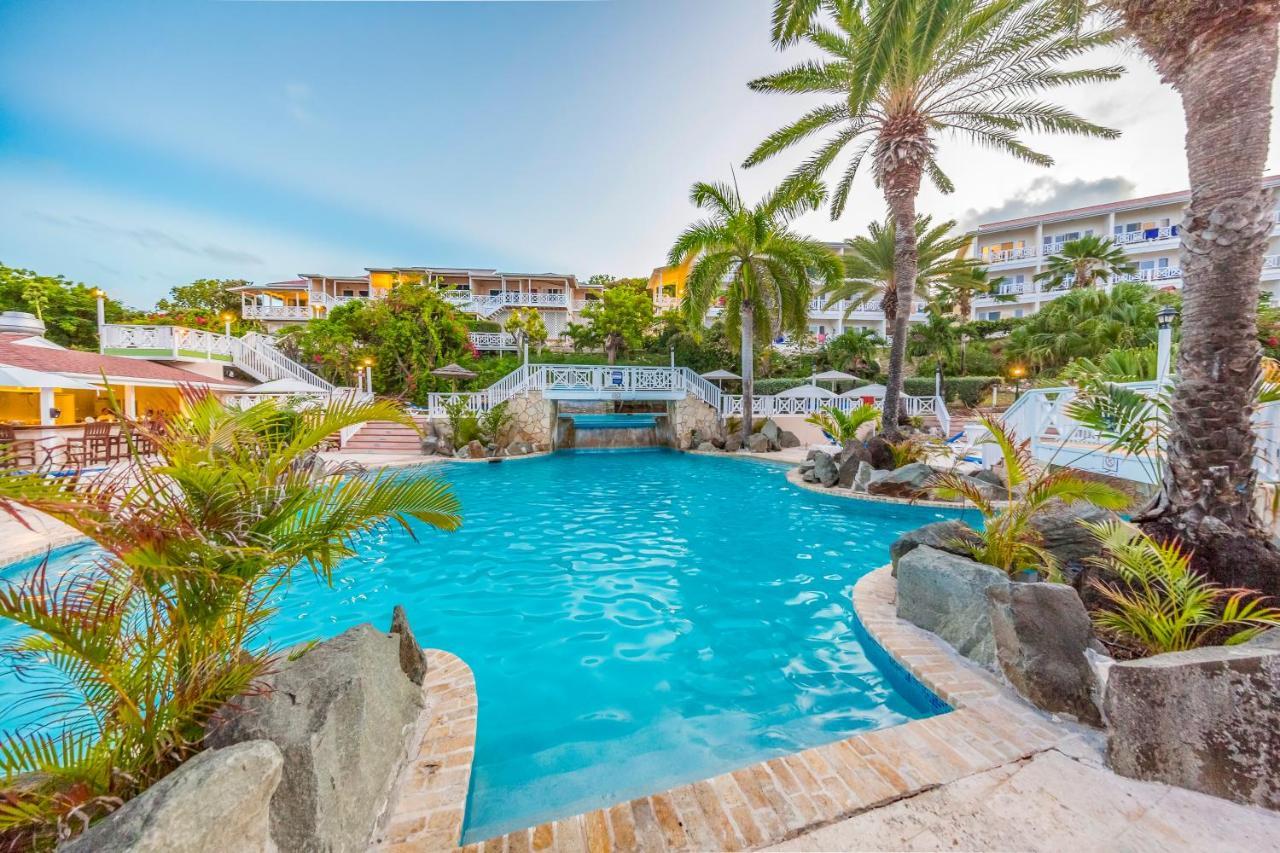 Pineapple Beach Club (Adults Only) Long Bay Екстериор снимка