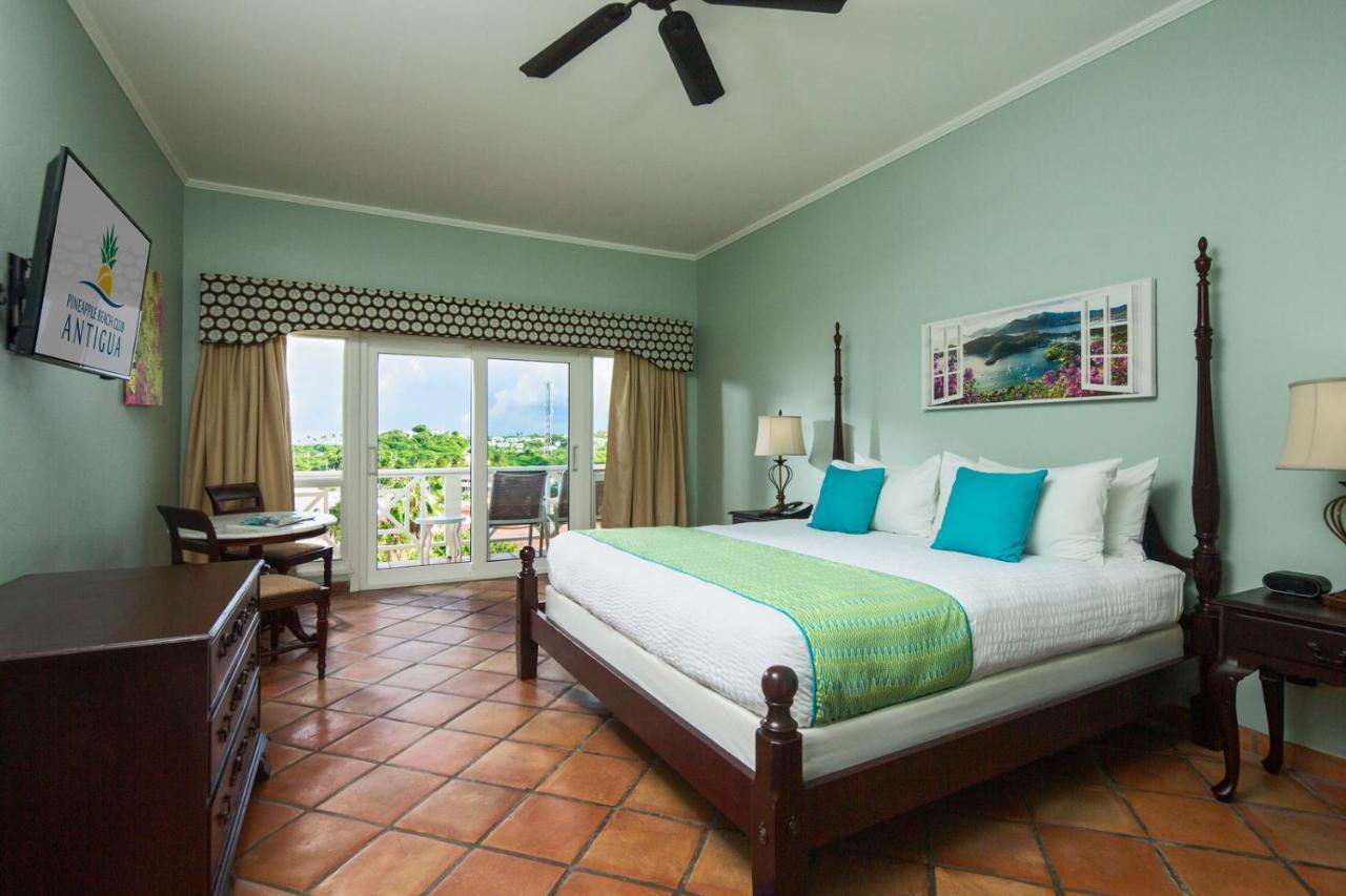 Pineapple Beach Club (Adults Only) Long Bay Екстериор снимка