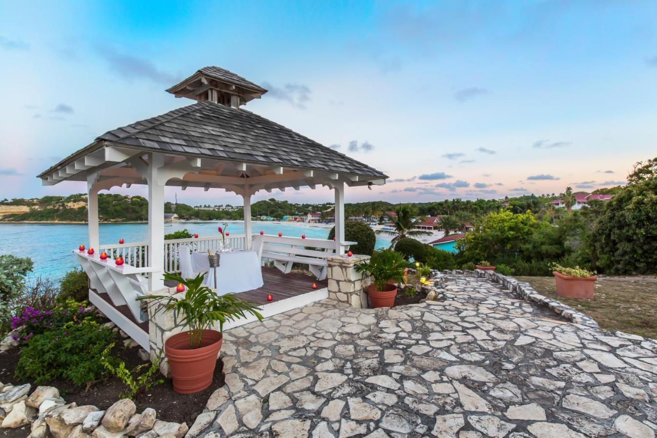 Pineapple Beach Club (Adults Only) Long Bay Екстериор снимка